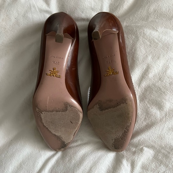 Prada Patent Brown Leather Pumps - Picture 7 of 7